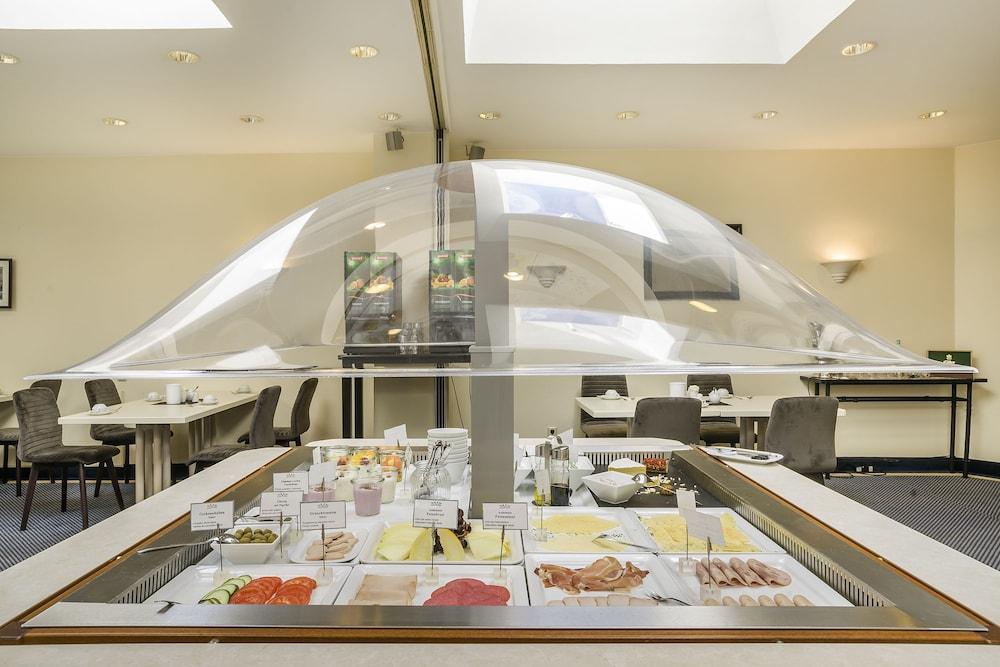 Garner - Messe By Ihg Essen