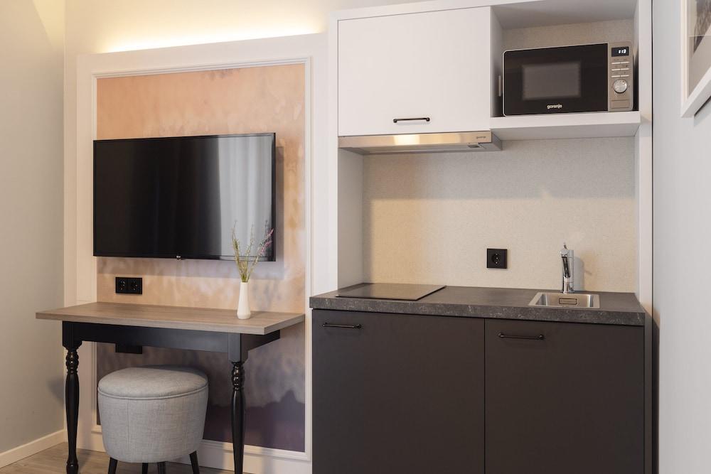 Garner - Messe By Ihg Hotel