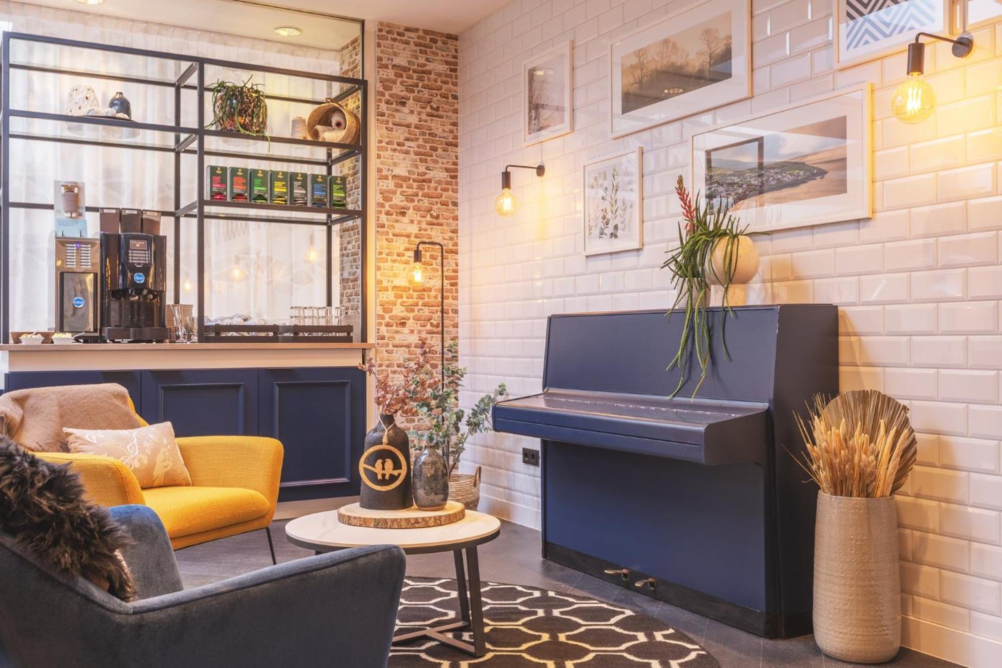 Garner - Messe By Ihg Hotel 3*